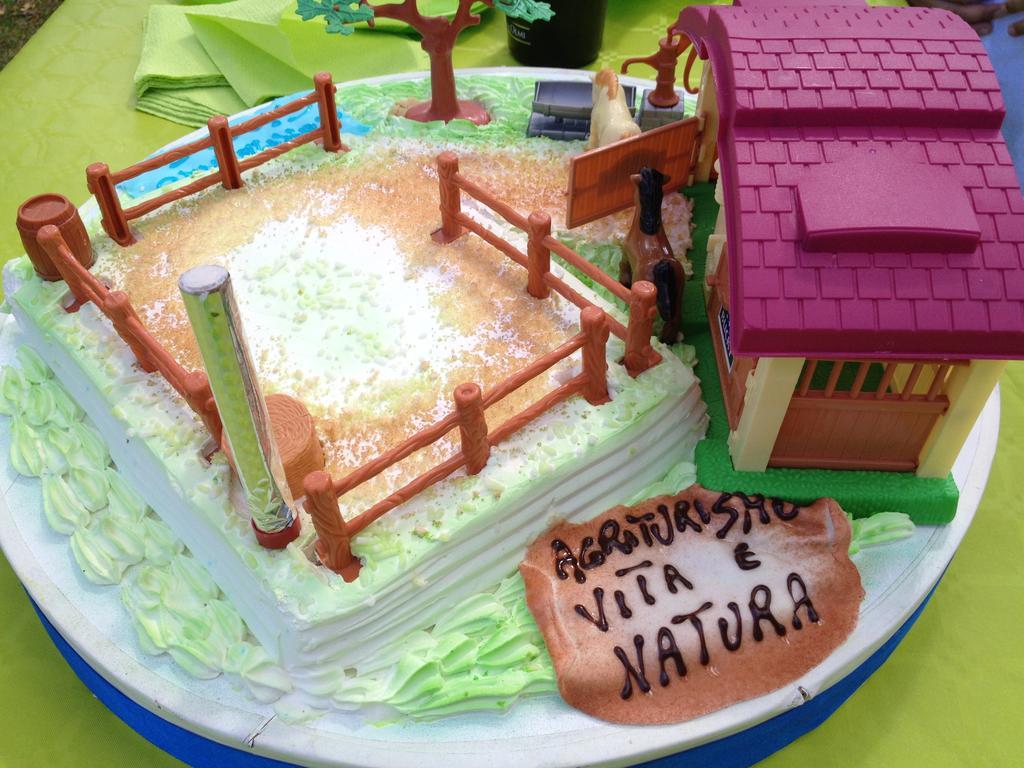 Agriturismo Vita E Natura Villa โนโต ภายนอก รูปภาพ